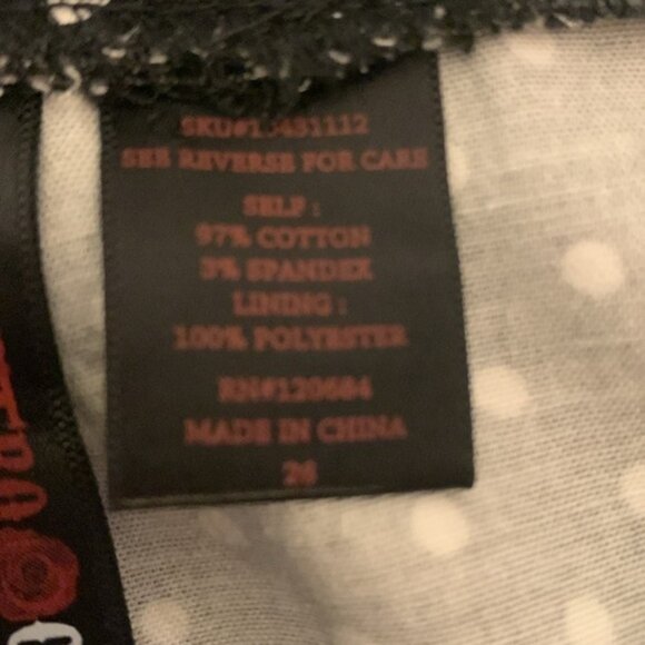 Retro Chic Black Polka Dot Skirt With Belt - Picture 5 of 7